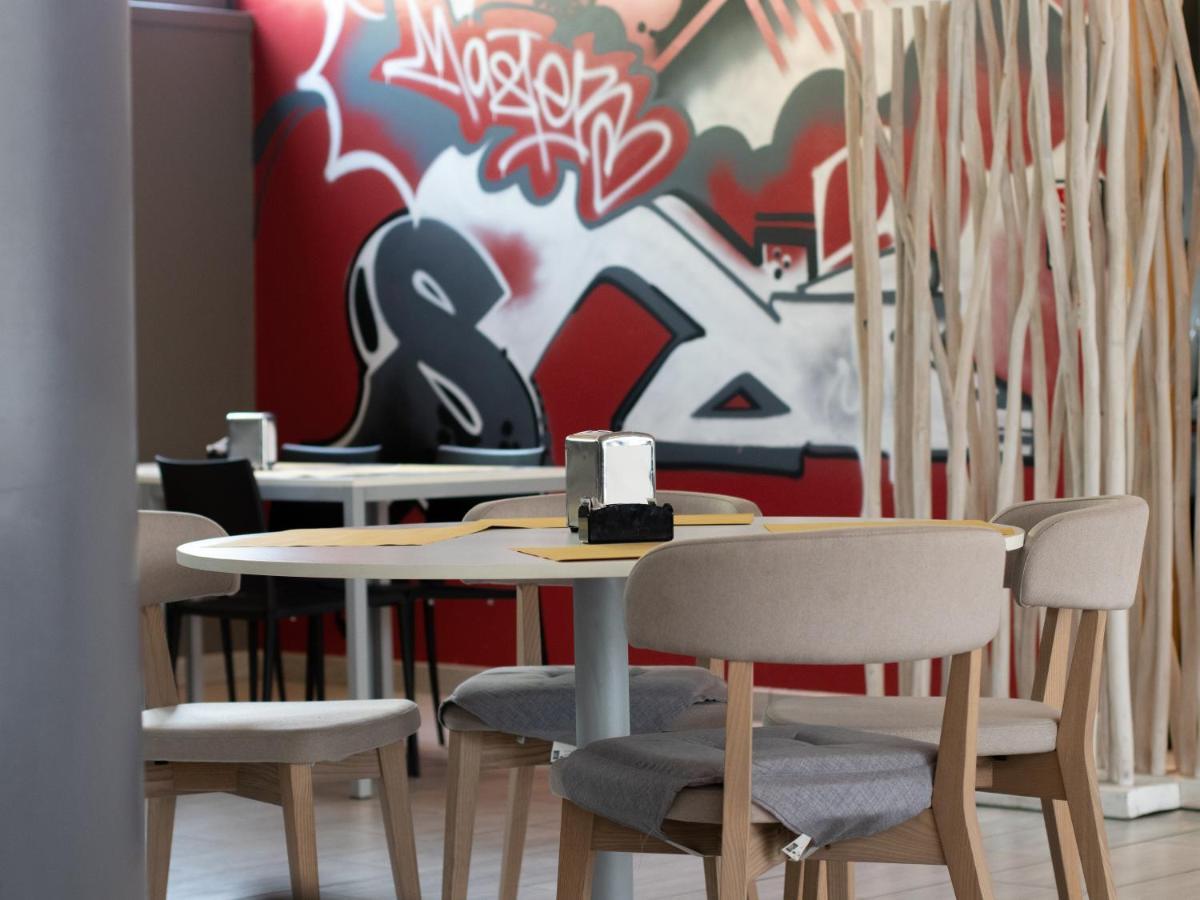 Master Hotel Reggio Emilia Exterior photo